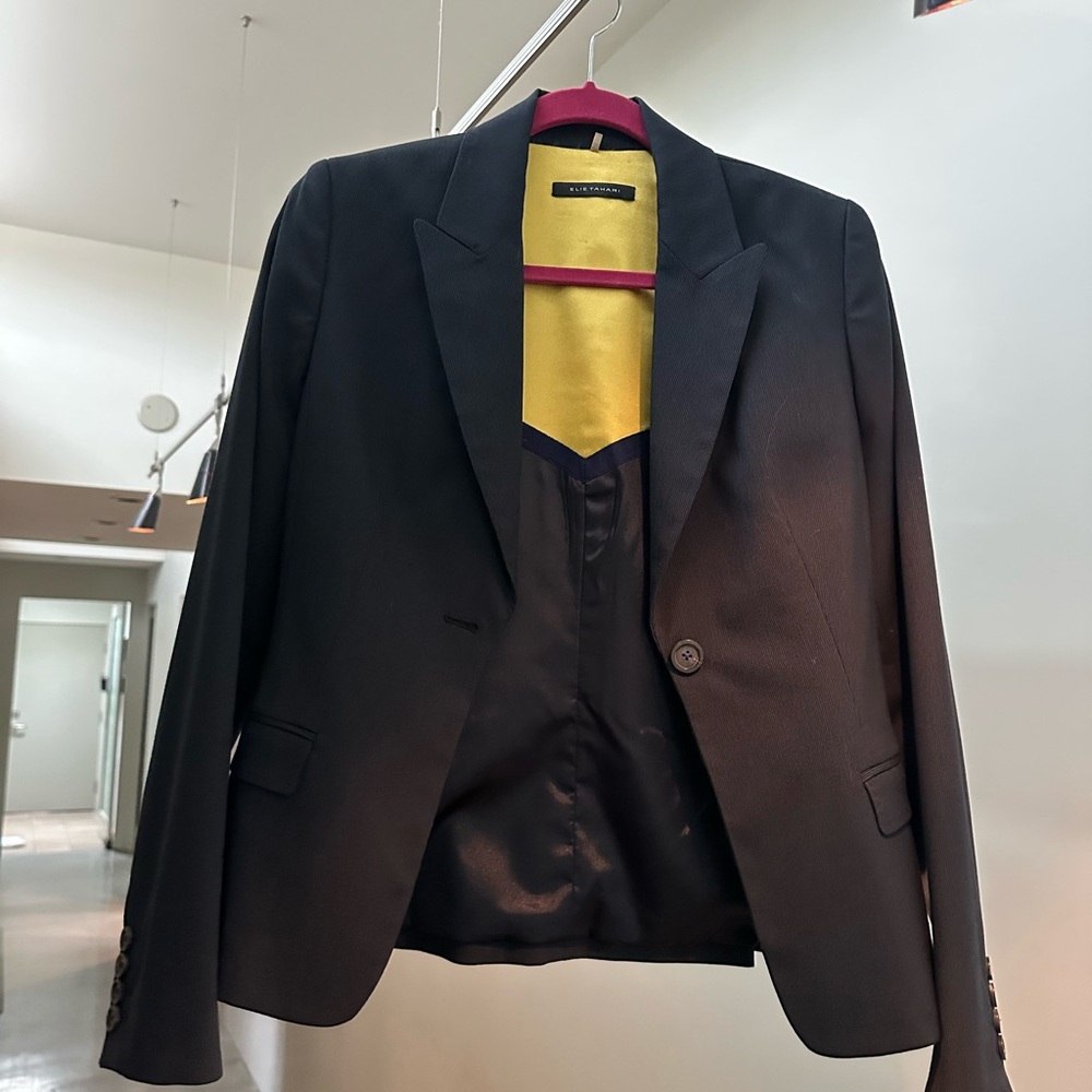 Elie Tahari Black Blazer with Gold Lining